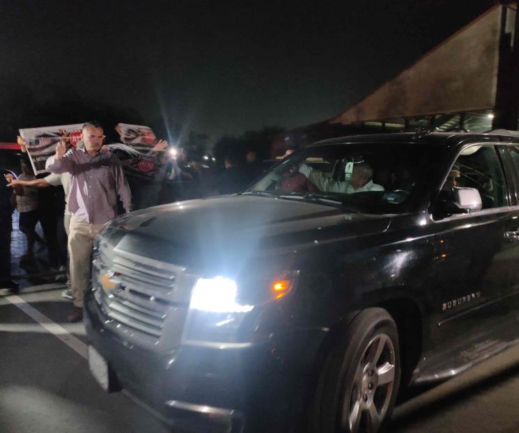 Protestan por L6 ante el Presidente Protestan por L6 ante el Presidente