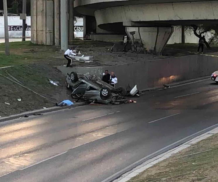 Pierde la vida tras volcar en San Nico Pierde la vida tras volcar en San Nico