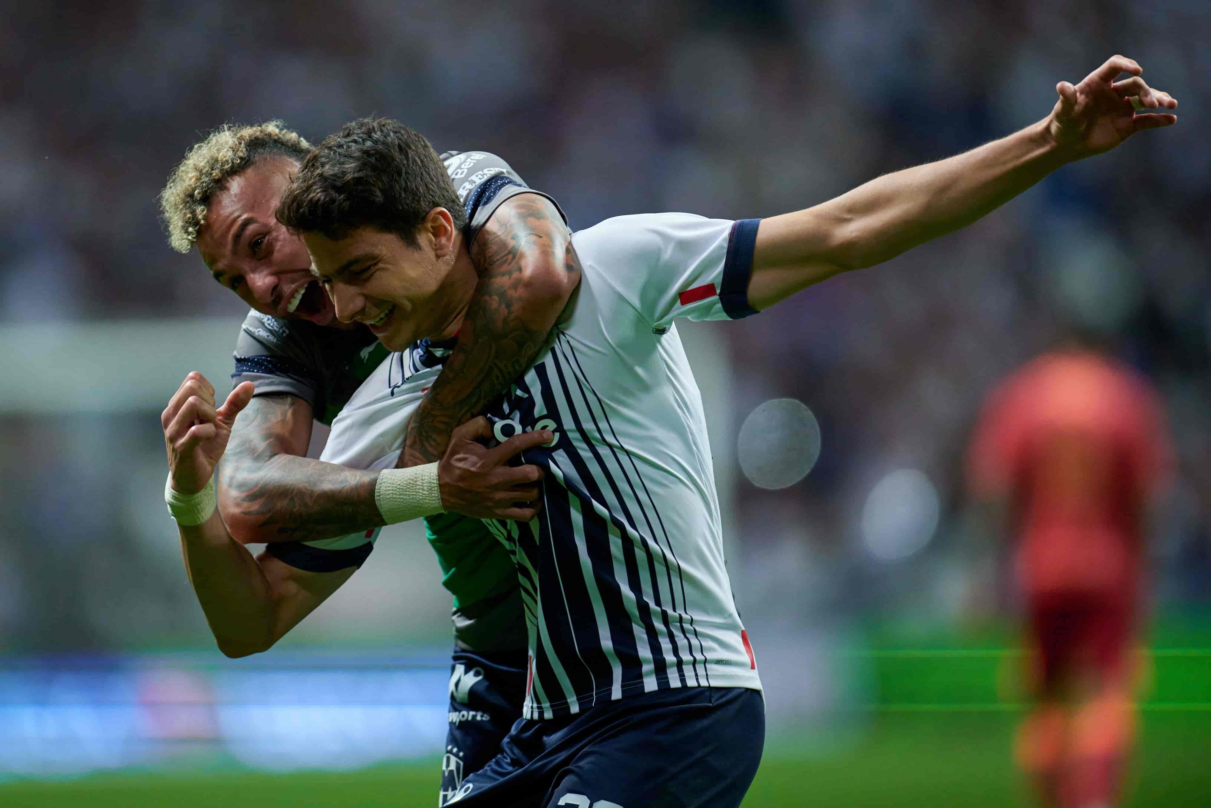 Stefan Medina hace el 2-0.