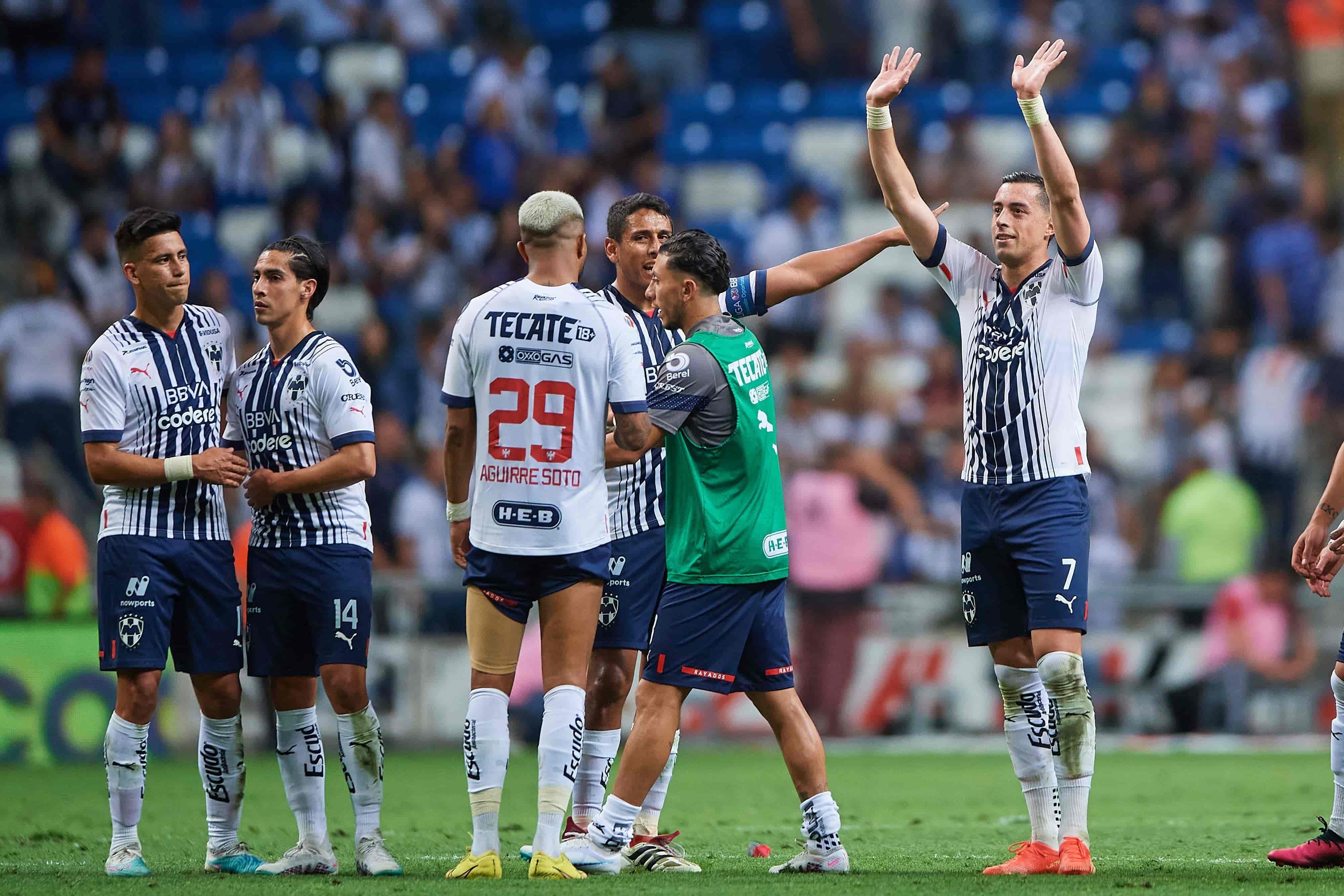 Monterrey continúa de líder.