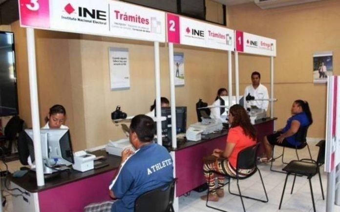 Registran alta demanda en módulos del INE