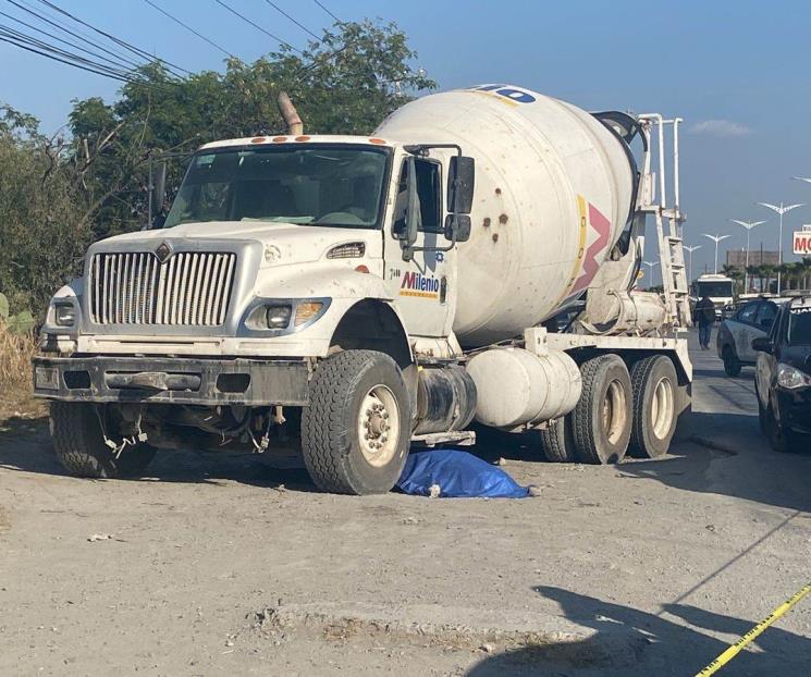 Atropellan a hombre mientras esperaba el camión en Juárez