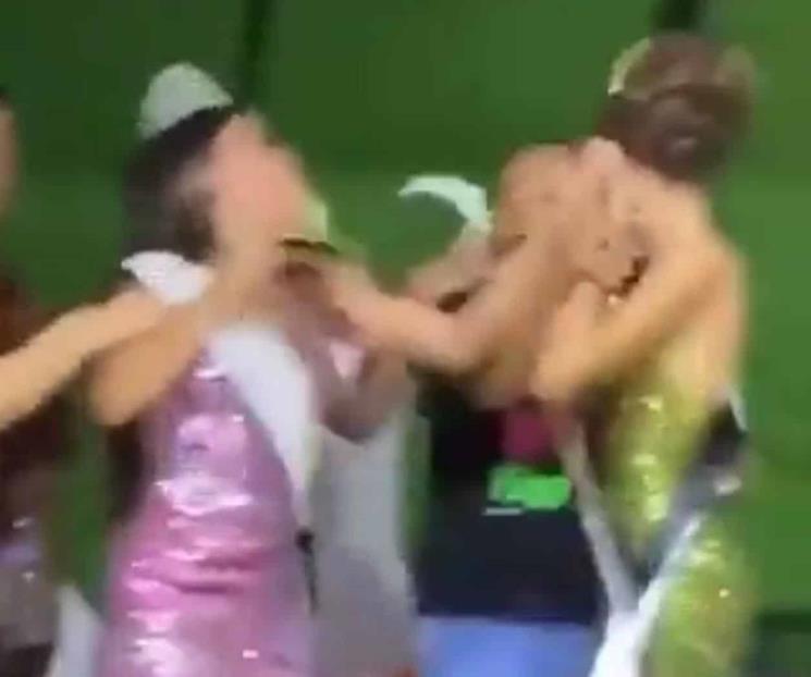 Miss de Colombia pierde y se va a golpes con sus compañeras