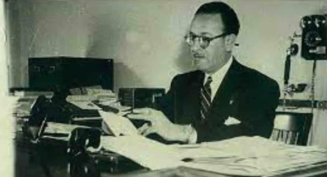 Presentarán libro de Dávalos Hurtado