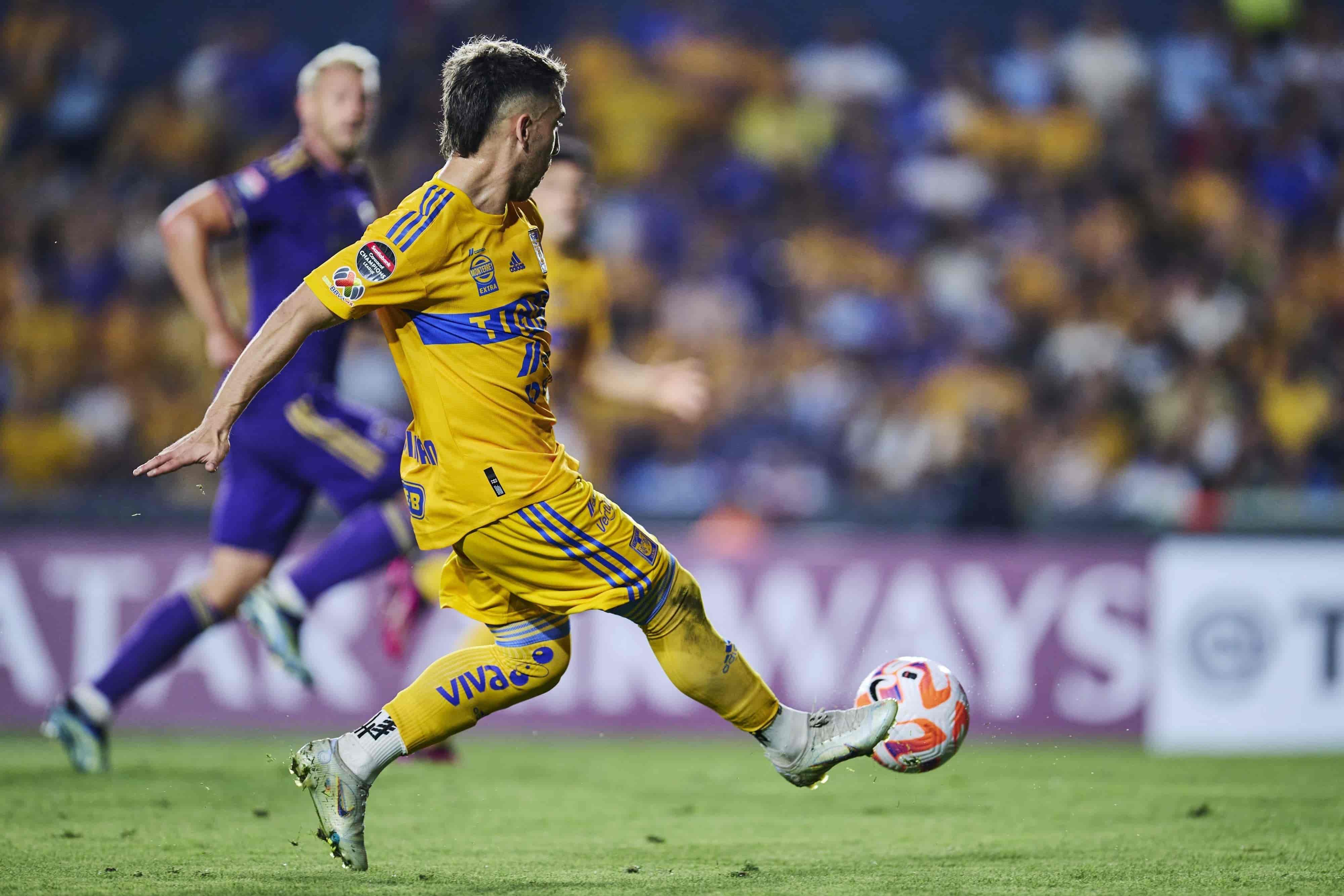 Tigres sin contundencia para abrir el marcador.