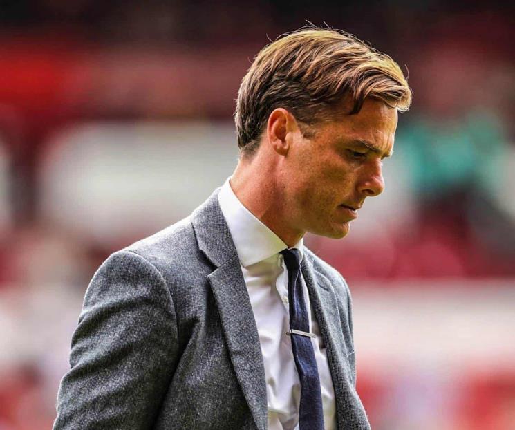 Cesa el Brujas a Scott Parker