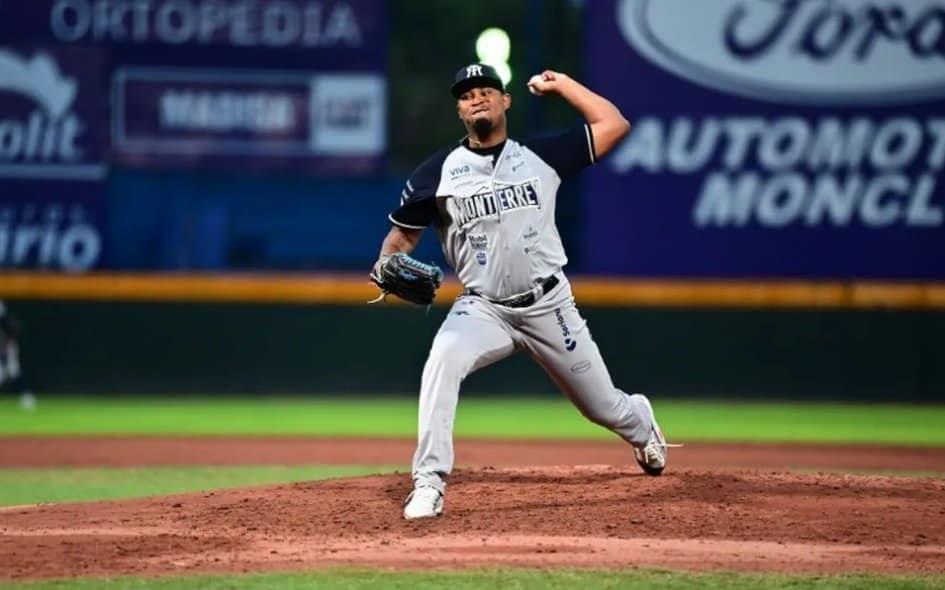 Ceden Sultanes derechos de Yohander a Campeche
