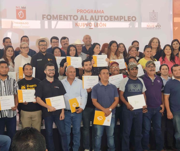 Entrega Secretaría de Trabajo 46 proyectos productivos