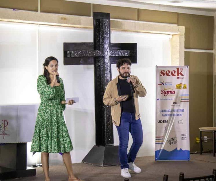 Forman el lado espiritual de estudiantes