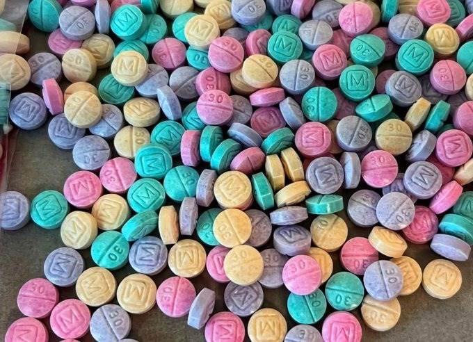 México y EU acuerdan combatir consumo del fentanilo
