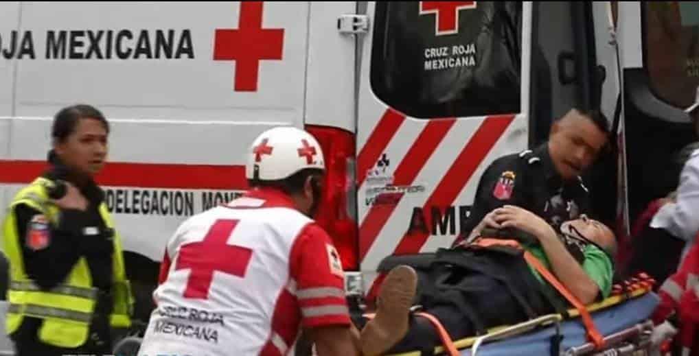 Arrolla camioneta a ciclista