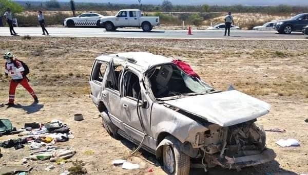 Mueren cinco tras carreterazo en Doctor Arroyo