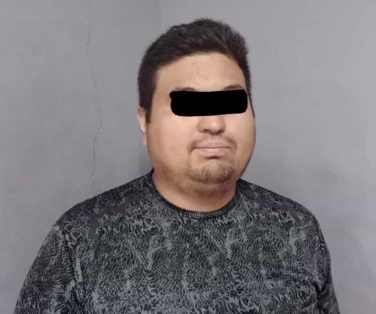 Caen dos que cristaleaban autos en centros comerciales Caen dos que cristaleaban autos en centros comerciales