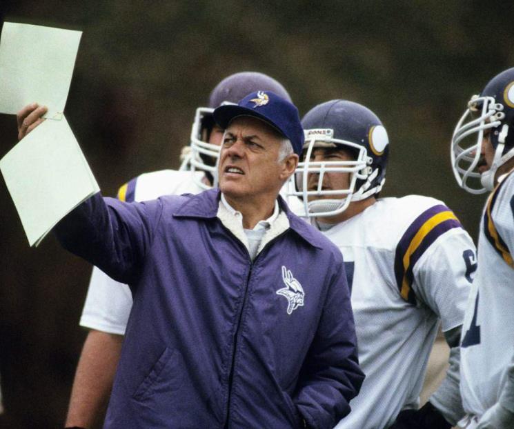 Muere Bud Grant, histórico en la NFL