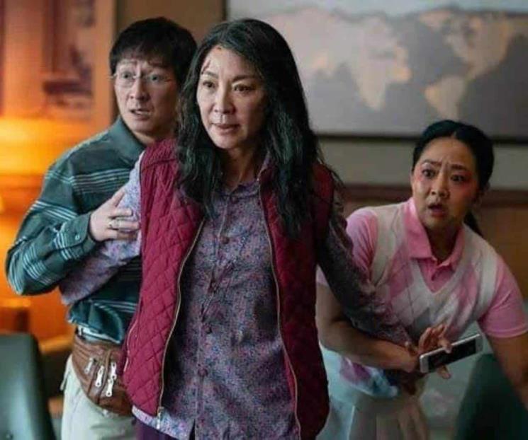 ¡Todo en Todas Partes al Mismo Tiempo arrasa en los Oscar!