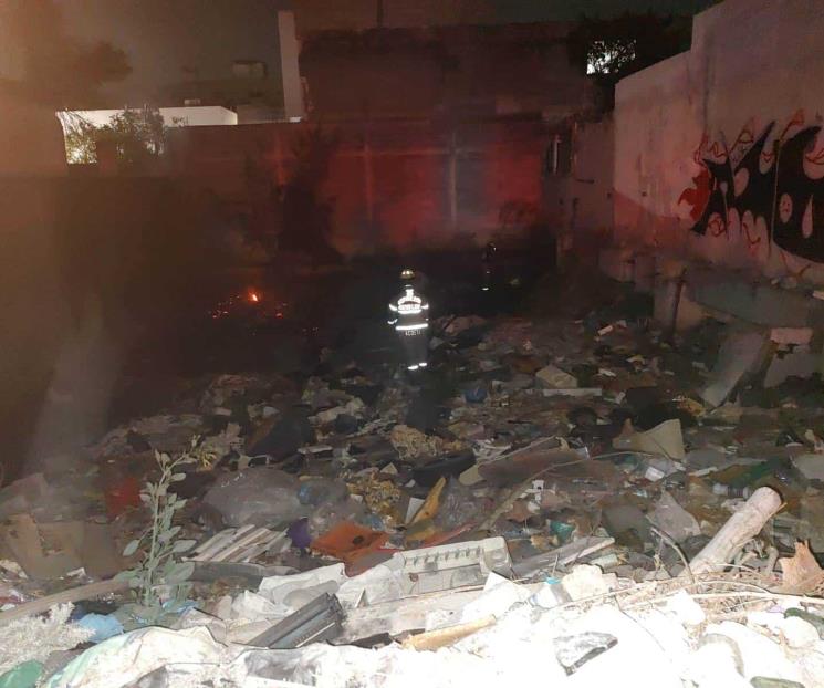 Indigentes ocasionan incendio en el centro de Monterrey