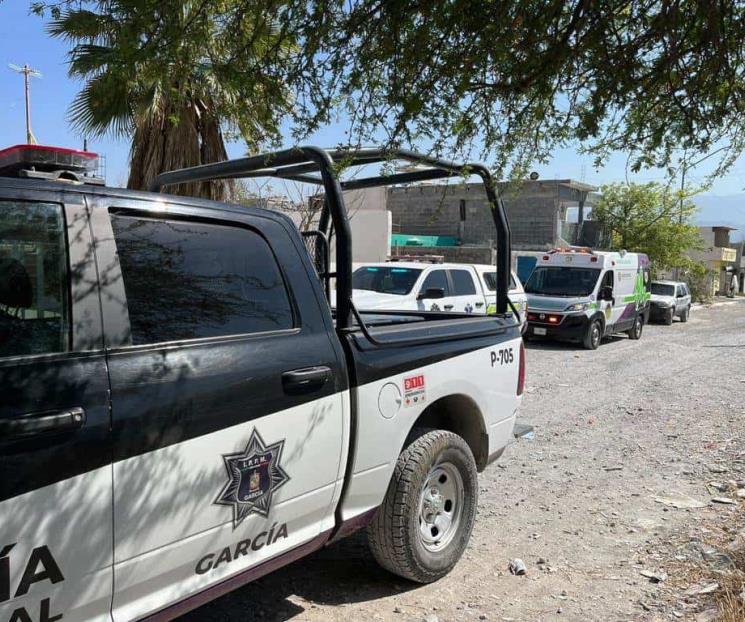 Ejecutan a dos hombres en domicilio de García Ejecutan a dos hombres en domicilio de García