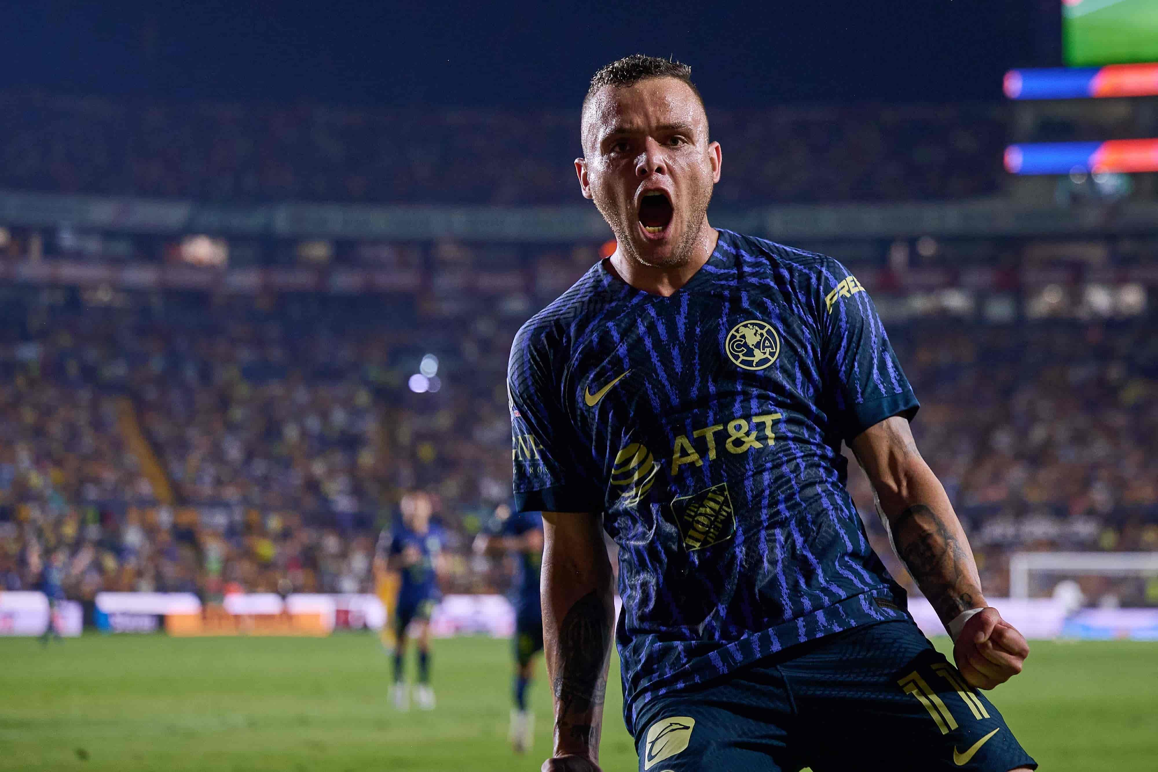 Jonathan Rodriguez hace el 1-0.