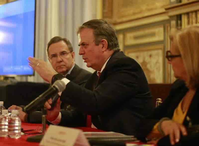 Responderán diplomáticos ataques de republicanos