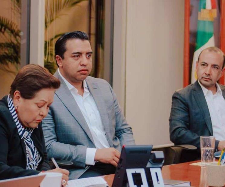 Acuerdan Nava y Profepa vigilar empresas contaminantes