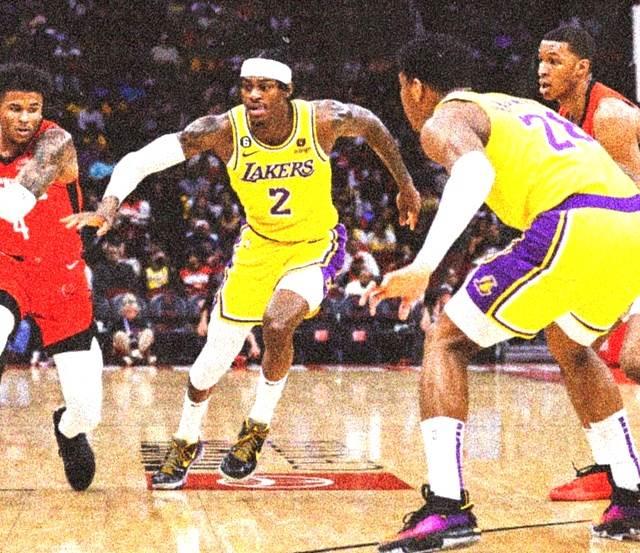 Pierden los Lakers y se alejan los playoffs Pierden los Lakers y se alejan los playoffs