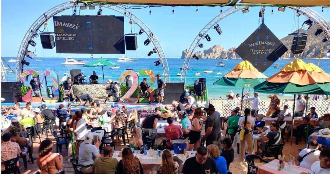 Fin de semana largo dejará derrama de 60 mil 500 mdp