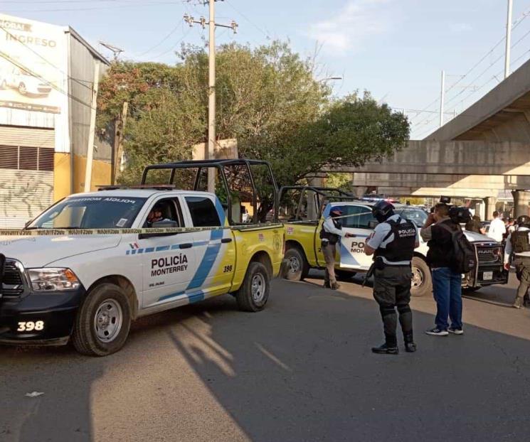 Ejecutan a dos hombres al oriente de Monterrey