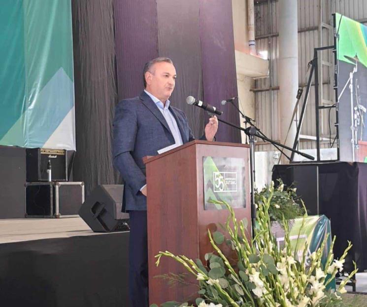 Logra Héctor García mejoras a sindicalizados 