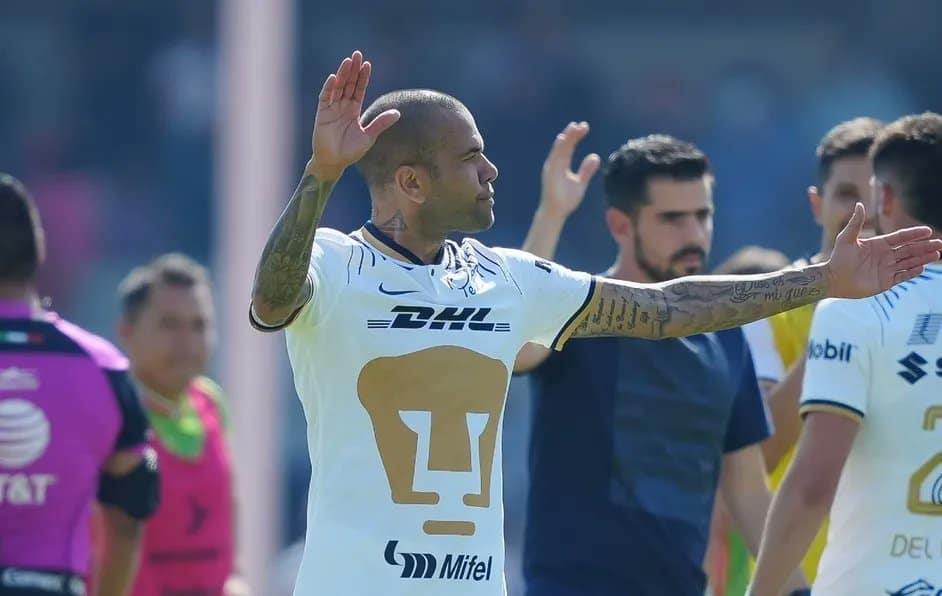 Hace Dani Alves huelga de hambre en la cárcel Hace Dani Alves huelga de hambre en la cárcel