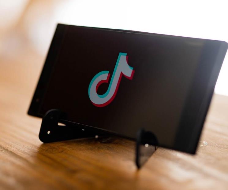 Autoridades alertan por reto de TikTok