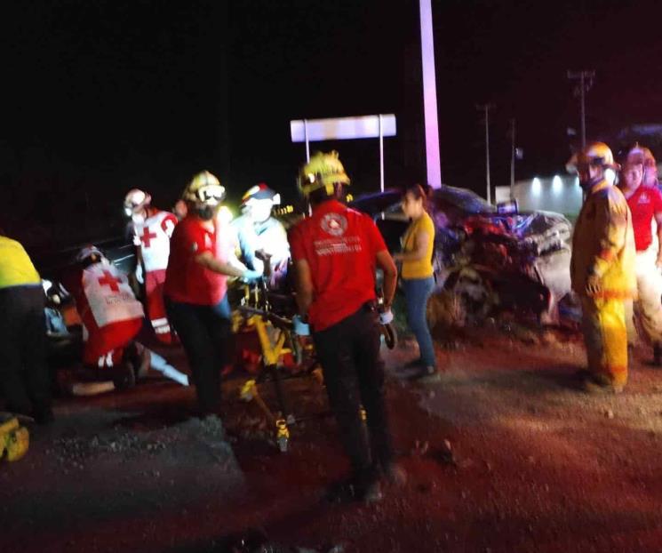 Arroja choque frontal cinco personas heridas