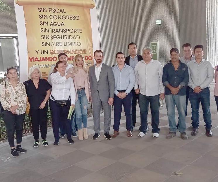 Harán comisión para resolver pleito entre Samuel y diputados