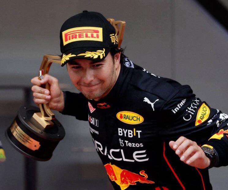 Ven a Checo sacándole 100 pts a Max en Mundial de F1