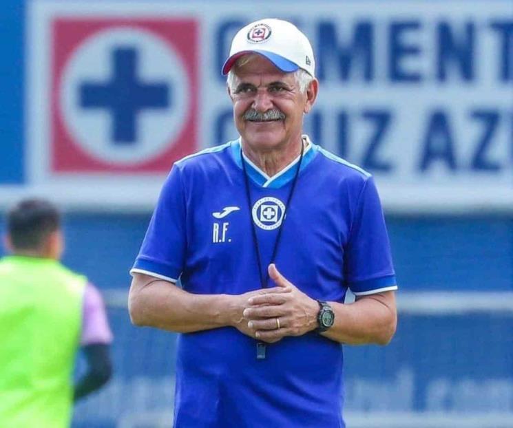 Afición tiene derecho de criticar al Tri: Tuca 