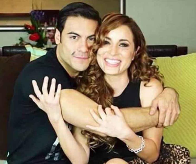 Carlos Rivera y Cynthia Rodríguez esperan a su primer hijo Carlos Rivera y Cynthia Rodríguez esperan a su primer hijo