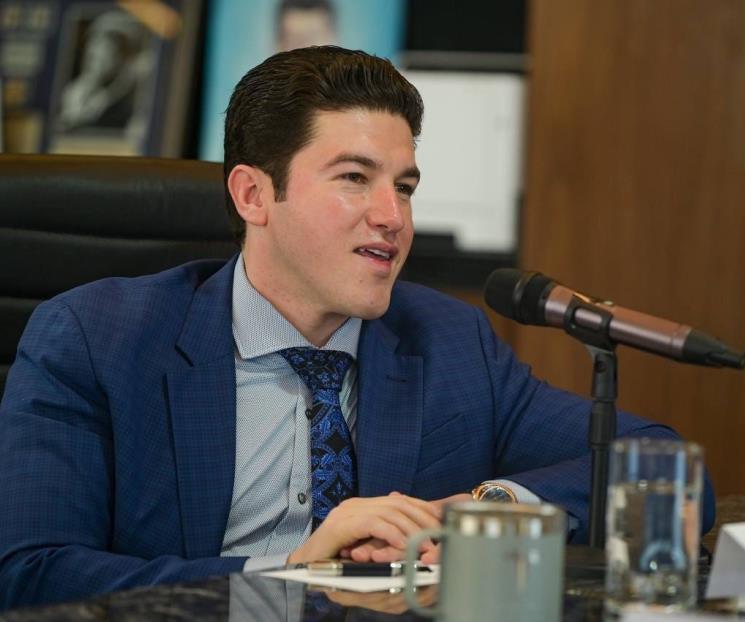 Suma Samuel 26 vetos en año y medio Suma Samuel 26 vetos en año y medio