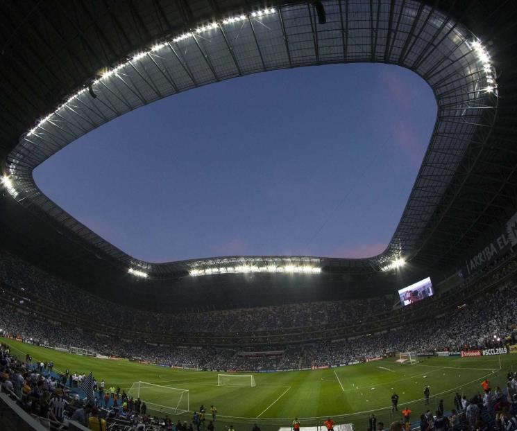 Visita comitiva de FIFA a Rayados en el Estadio BBVA