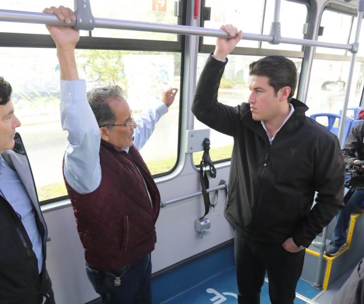 Arranca nueva línea de Transmetro en Escobedo