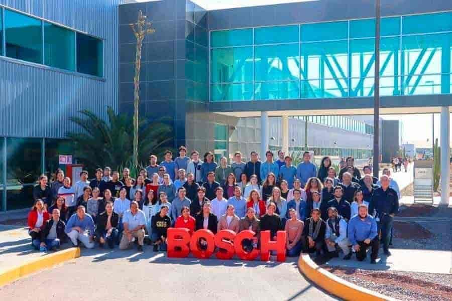 Bosch y alumnos Tec colaboran en retos multidisciplinarios