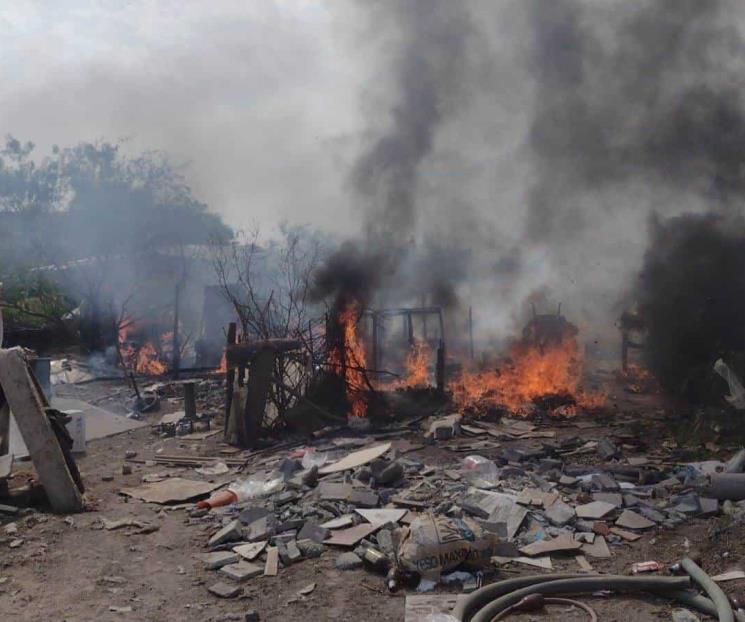 Se incendian tejabanes en Santa Catarina Se incendian tejabanes en Santa Catarina