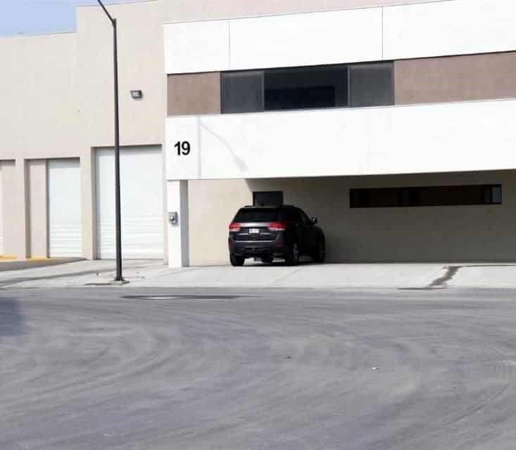 Descubren bodega ligada a huachicoleo