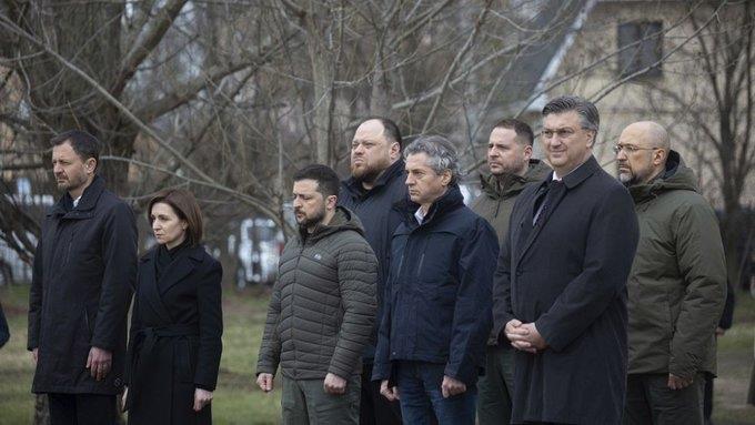 Conmemora Ucrania aniversario de Bucha