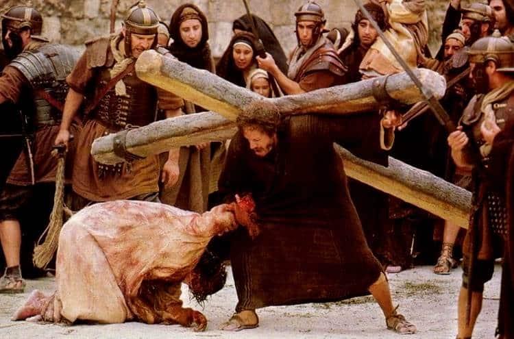Semana Santa y de solidaridad Semana Santa y de solidaridad