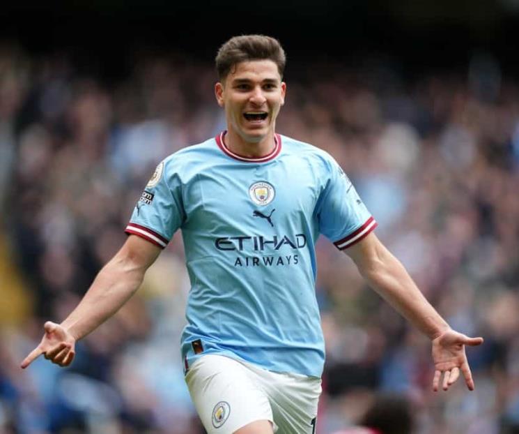 El City golea al Liverpool y sigue a la caza del Arsenal El City golea al Liverpool y sigue a la caza del Arsenal