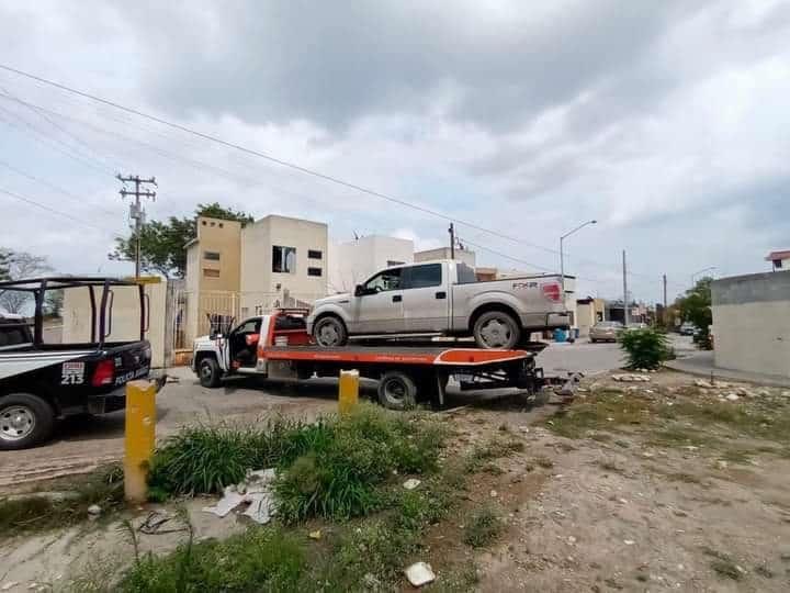 Tira escombro en vía pública y es detenido en Juárez Tira escombro en vía pública y es detenido en Juárez
