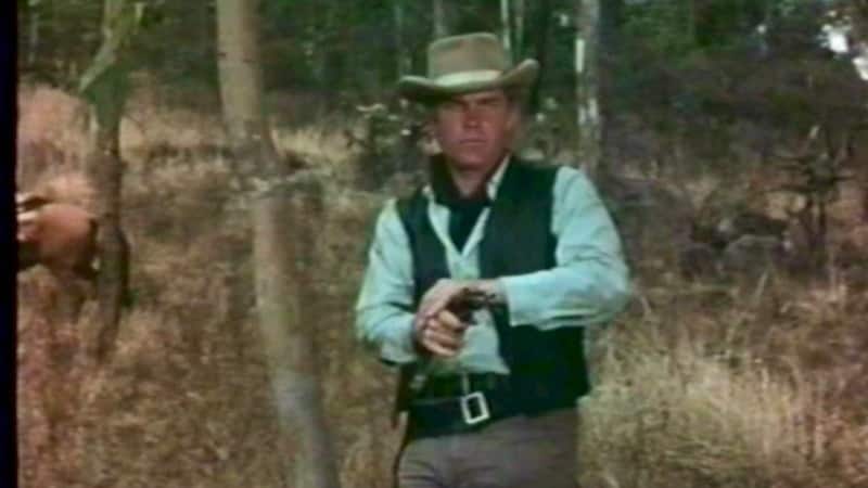Dos años después aparecería en la cinta Super Colt 38, junto a Jeffrey Hunter y Pedro Armendáriz Jr