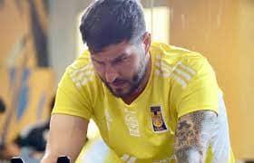 Batalla Tigres con centroamericanos