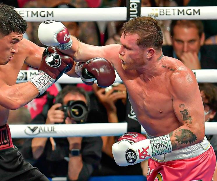 Estaría cerca revancha entre Canelo y Bivol