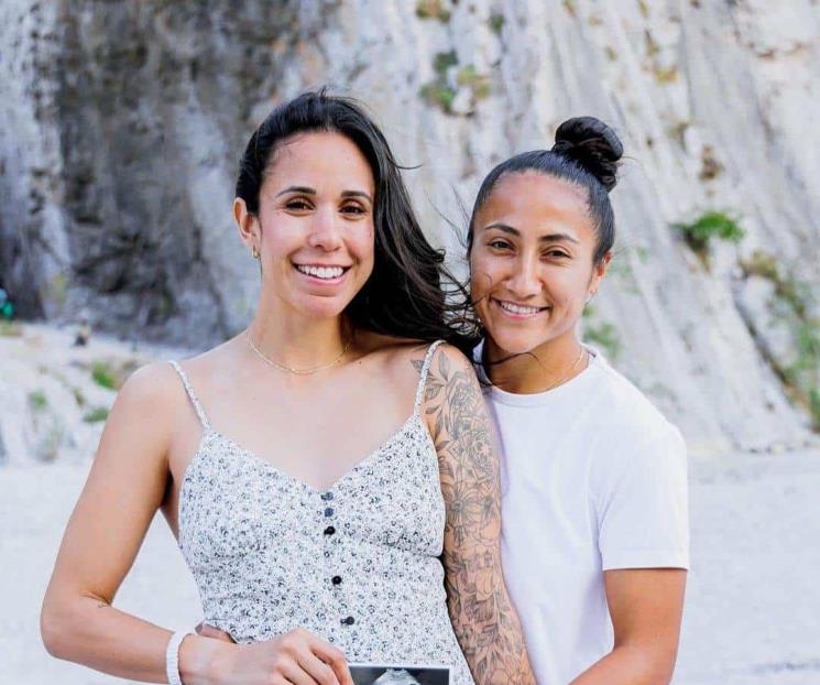 Bianca Sierra y Stephany Mayor anuncian embarazo