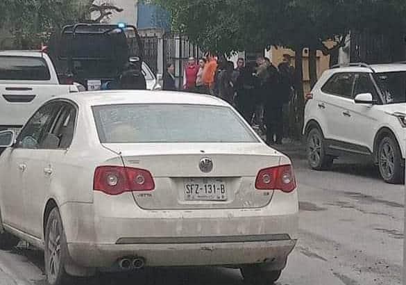 Abandonan a bebé en casa deshabitada